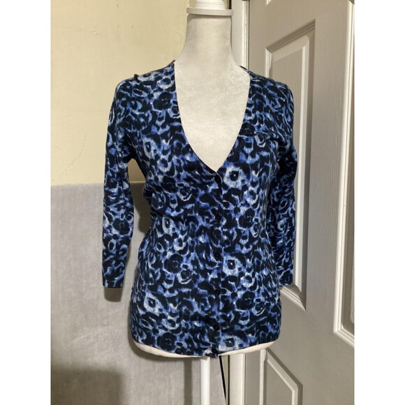 Talbots Sweater Womens Petite P Blue Leopard Pure Italian Merino 3/4 Sleeve - Picture 1 of 5